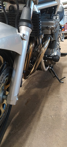 Suzuki GSF 600 (10 фото из 10)