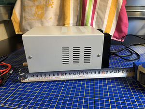 Labori toiteplokk MASTECH HY-1503 // 0...15V / 3A (3 foto / 5)
