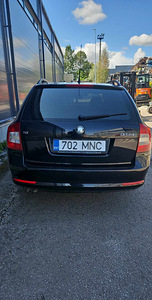 Skoda Octavia (4 фото из 5)
