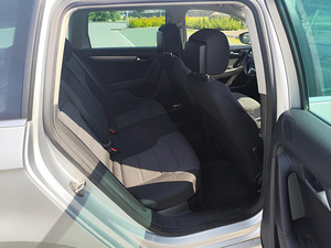 Volkswagen Passat (11 foto / 14)