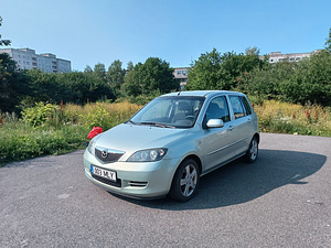 Mazda 2 автомат, 177тыс. пробег (2 фото из 13)