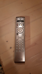 Teler Philips 32'' 1366 x 768 pixels (6 foto / 7)