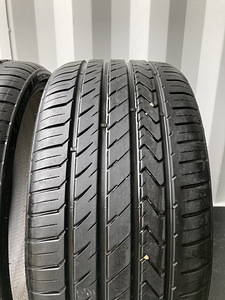 235/30 R20 (3 фото из 5)