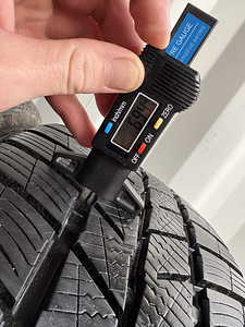 Barum Polaris 5 225/45 R19 (5 foto / 8)
