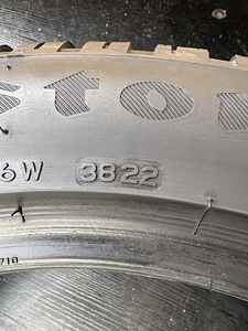 Firestone Winterhawk 4 225/50 R18 (7 foto / 7)