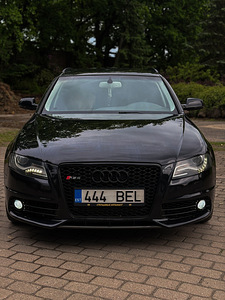 Audi A4 B8.5 3.0d Quattro 2010a (2 foto / 8)