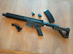 Crosman DPMS CO2 õhupüss, full auto (4 foto / 6)