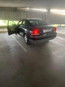 Müüa korras volvo s60 2004 värske ülevaatusega (1 foto / 8)