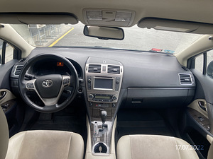 Прокат Toyota Avensis Lpg Automat. (2 фото из 2)