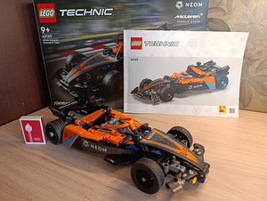 LEGO Technic NEOM McLaren Vormel (4 foto / 5)