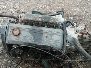 FIAT двигатель (2 фото из 2)