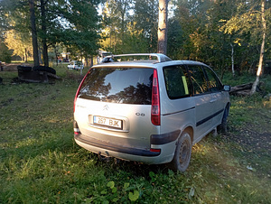 Citroen c8 на запчасти (1 foto / 3)