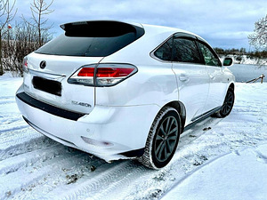 Продажа автомобиля (4 фото из 14)