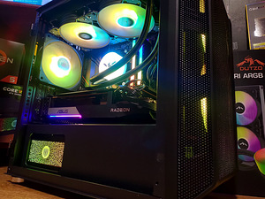 5600X / RX 6700XT 12GB / 16GB RAM / M.2 / RGB / WIN 10 / AIO (2 foto / 9)