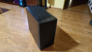 13100F / 1080ti 11gb Waterforce custom loop 360mm / M.2 (2 foto / 8)