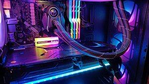 5800x3d / RX7900 XTX 24GB / 32gb RAM / 280mm AIO / ARGB (6 foto / 8)
