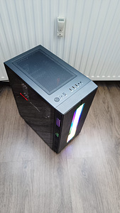 I7 @ 4.5ghz / 32gb RAM / RX 5700XT / M.2 / WIFI / Windows (7 foto / 7)