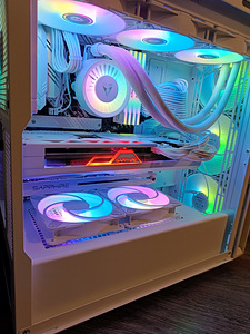 Ryzen 7 5700x3d / RX 7700 XT / 360 AIO / ARGB / WIN / WHITE (9 foto / 10)