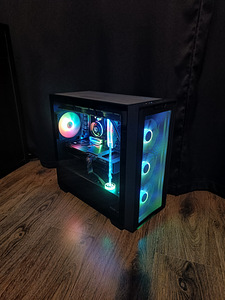 Ryzen 5 7600x3d / RX 9070 16gb / DDR5 / AIO / ARGB / WIN 11 (2 foto / 6)