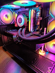 Intel 14600KF / RX9070 / 32GB DDR5 / AIO / ARGB / WINDOWS 11 (6 foto / 9)