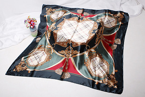 Uus Burberry stiilis sallid (5 foto / 6)