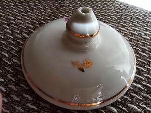 Старая фарфоровая сахарница 1950-ых годов.СССР (3 фото из 7)