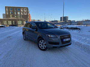 Audi Q7 S-Line Facelift 3.0 176kw (2 foto / 10)