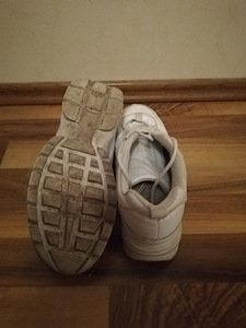 Кроссовки р. 39/40 (3 фото из 3)