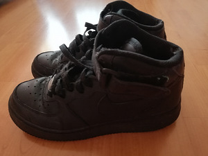 Ботинки/кроссовки Nike 38 (1 фото из 4)