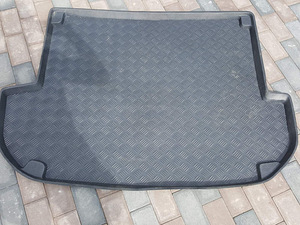 Hyundai Santa Fe varuosadeks (8 foto / 10)