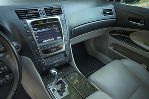 Lexus GS 450h 3.5 218kW (8 foto / 8)