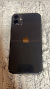 iPhone 11 (64 GB) (3 foto / 6)