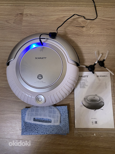 Robot-tolmuimeja Scarlett SC-VC80R11