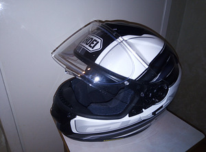 Мотошлем Shoei GT-Air (3 фото из 8)