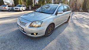Toyota Avensis 2.0 d4d (1 foto / 8)