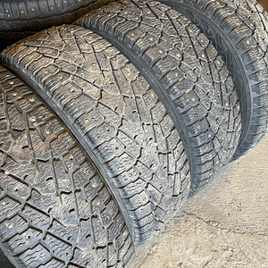 Nokian Hakkapeliitta C3 205/65/R16C 107/105R (1 foto / 1)