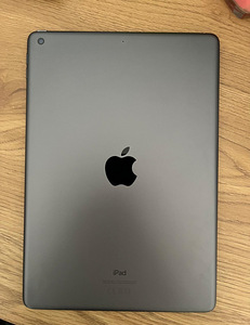 iPad 10.2 (2020)