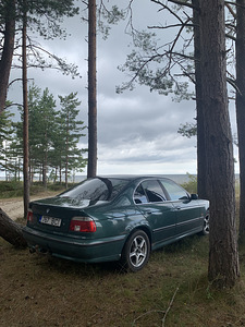 BMW 520i 110kw (4 foto / 8)