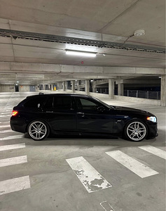 BMW 530d 180kw M-pakett (1 foto / 14)
