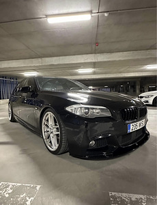 BMW 530d 180kw M-pakett (4 foto / 14)