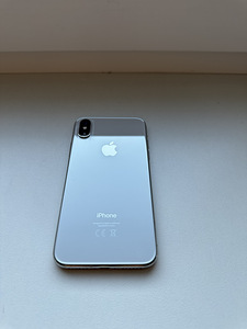 iPhone X 64GB + uus kaitseklaas kaasa (1 foto / 2)