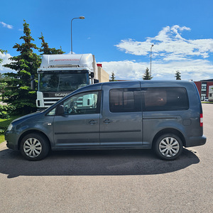 Volkswagen Caddy 1.9. 77kw, 2010a. (2 foto / 10)