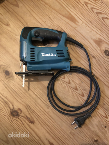 Лобзик Makita 4327