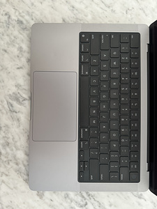 Müüa Macbook Pro 14" 2021 (3 foto / 6)