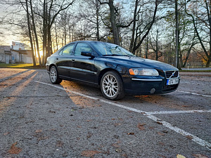 Volvo S60 2.5T 154kW (6 foto / 10)