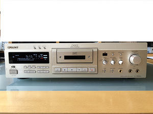 Kassettdekk Nakamichi, Sony, Akai, Teac (9 foto / 10)