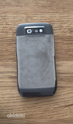 Телефон Nokia N71 (фото #2)