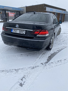 BMW 740i Facelift 4.0 225kw (5 foto / 12)