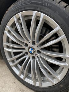 BMW 740i Facelift 4.0 225kw (11 foto / 12)