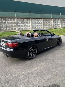 BMW 330D (6 фото из 11)